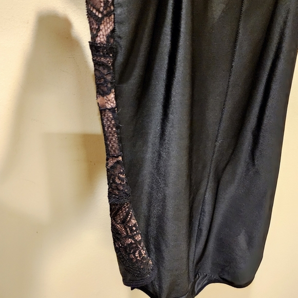 Adrenaline Vittadini Women's Black Lace Lengerie Bodysuit size L - Picture 10 of 11